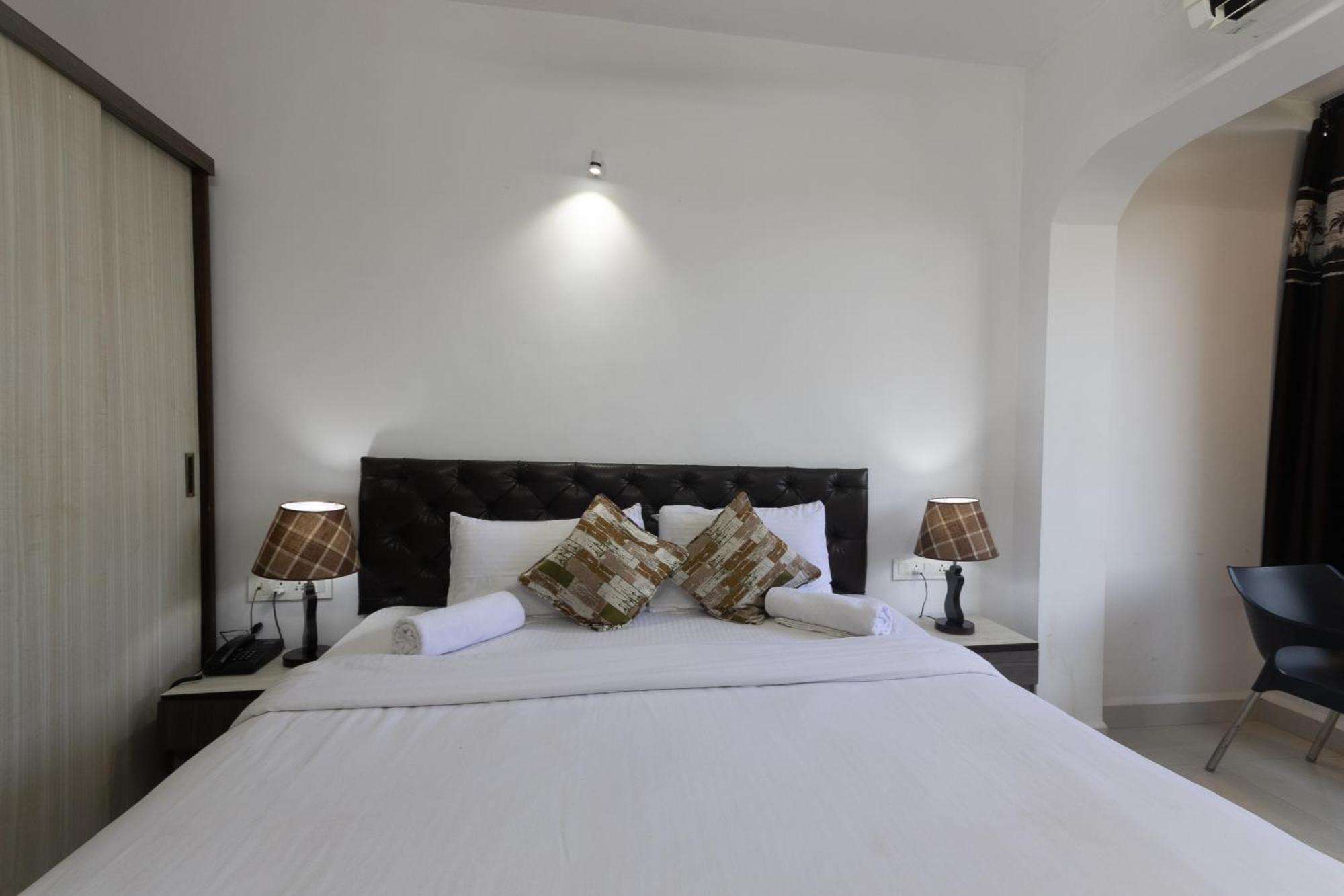 Sal Riviera Hotel Cavelossim Buitenkant foto