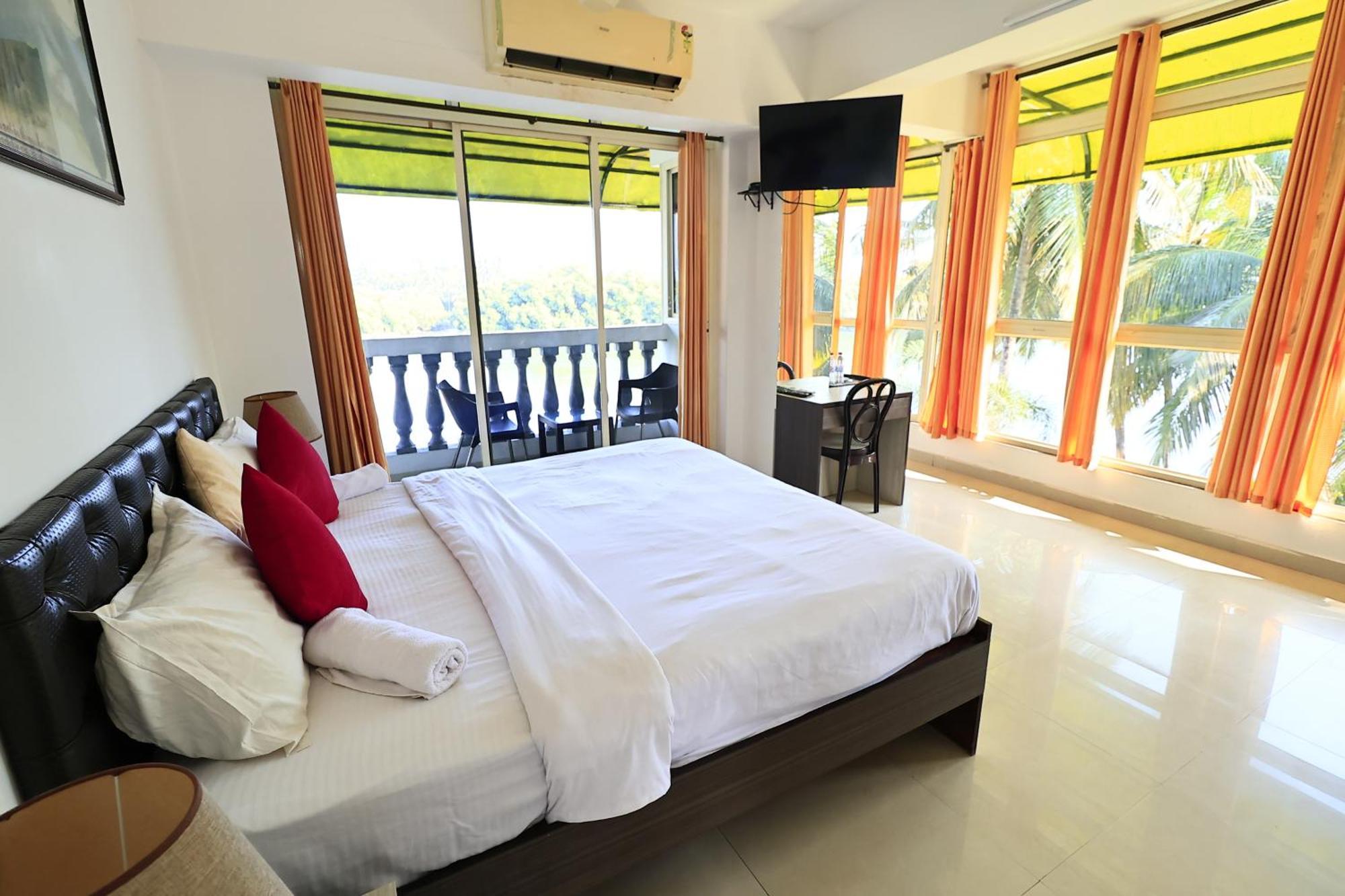 Sal Riviera Hotel Cavelossim Buitenkant foto